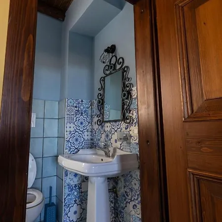 Castello Di Petecciano 3*