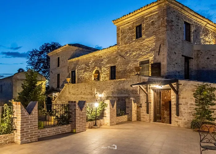 Frühstückspension Castello Di Petecciano Mosciano SantʼAngelo