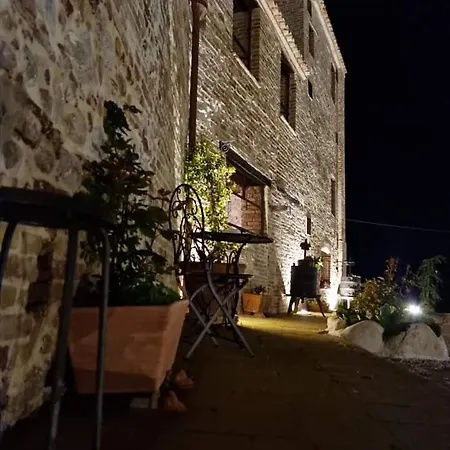 Castello Di Petecciano Couette-café 3*