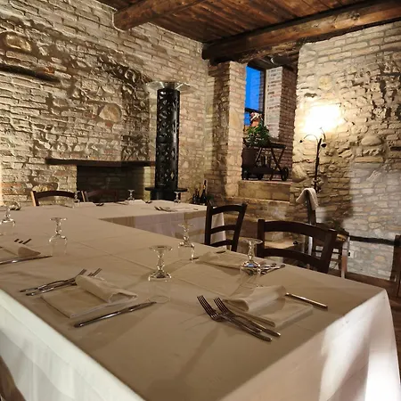 Castello Di Petecciano Couette-café