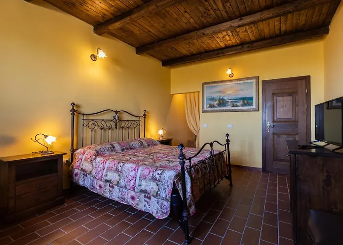 Castello Di Petecciano Beb Bed & Breakfast