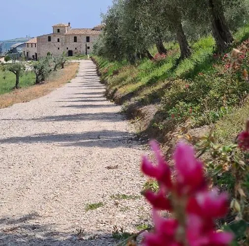Castello Di Petecciano Beb 3* Mosciano SantʼAngelo