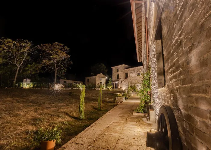 Bed & Breakfast Castello Di Petecciano Beb
